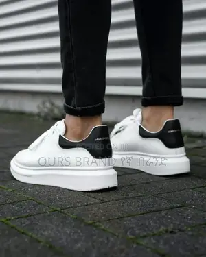 Alexander McQueen High Master Quality Luxurious Sneakers