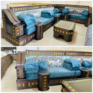 ውብ እና ማራኪ ባለ ፍሬም አረቢያን መጅሊስ ከ Classic መጅሊስ P.L.C