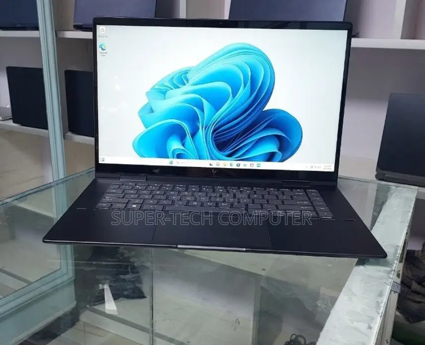 New Laptop HP Envy X360 16GB AMD Ryzen 7 SSD 512GB