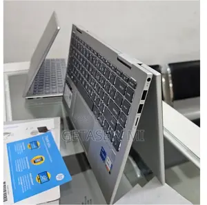 New Laptop HP Envy X360 8GB Intel Core I5 SSD 512GB