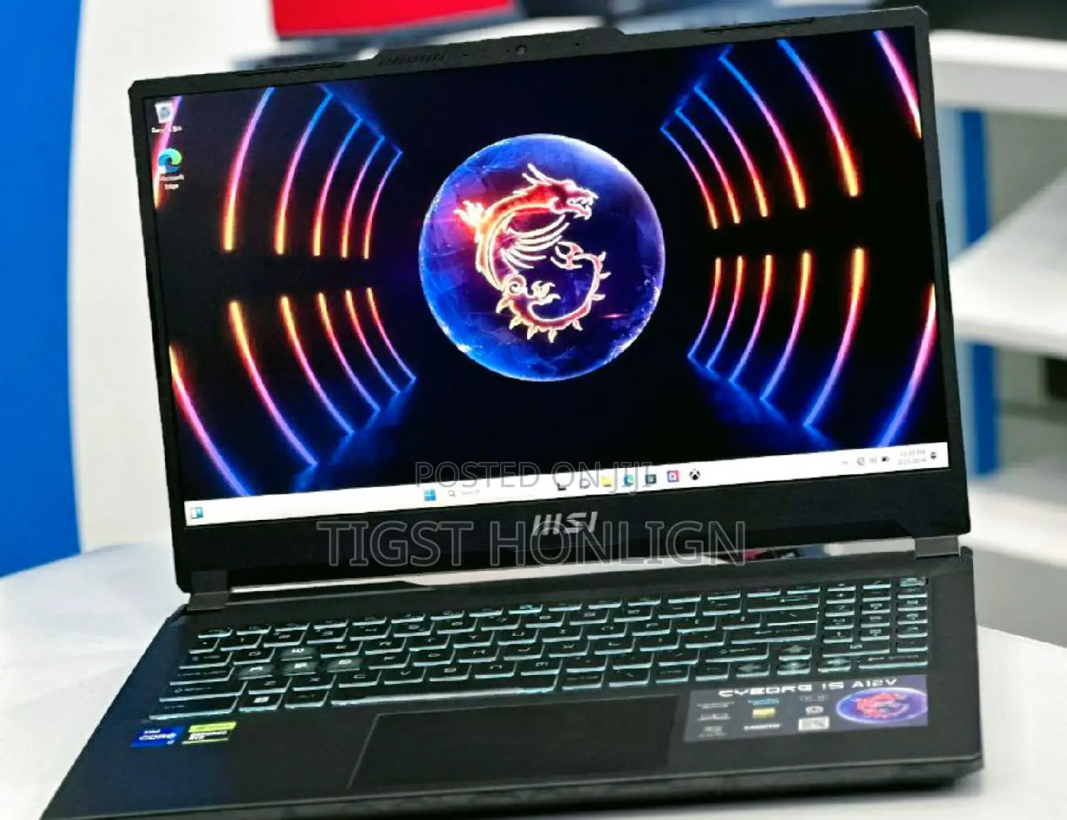 New Laptop MSI GP75 Leopard 8GB Intel Core I7 SSD 512GB