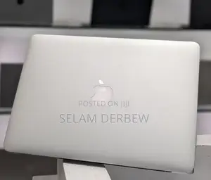 New Laptop Apple MacBook Air 2014 8GB Intel Core I7 SSD 256GB