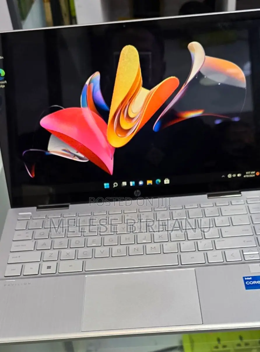 New Laptop HP Pavilion X360 8GB Intel Core I5 SSD 512GB
