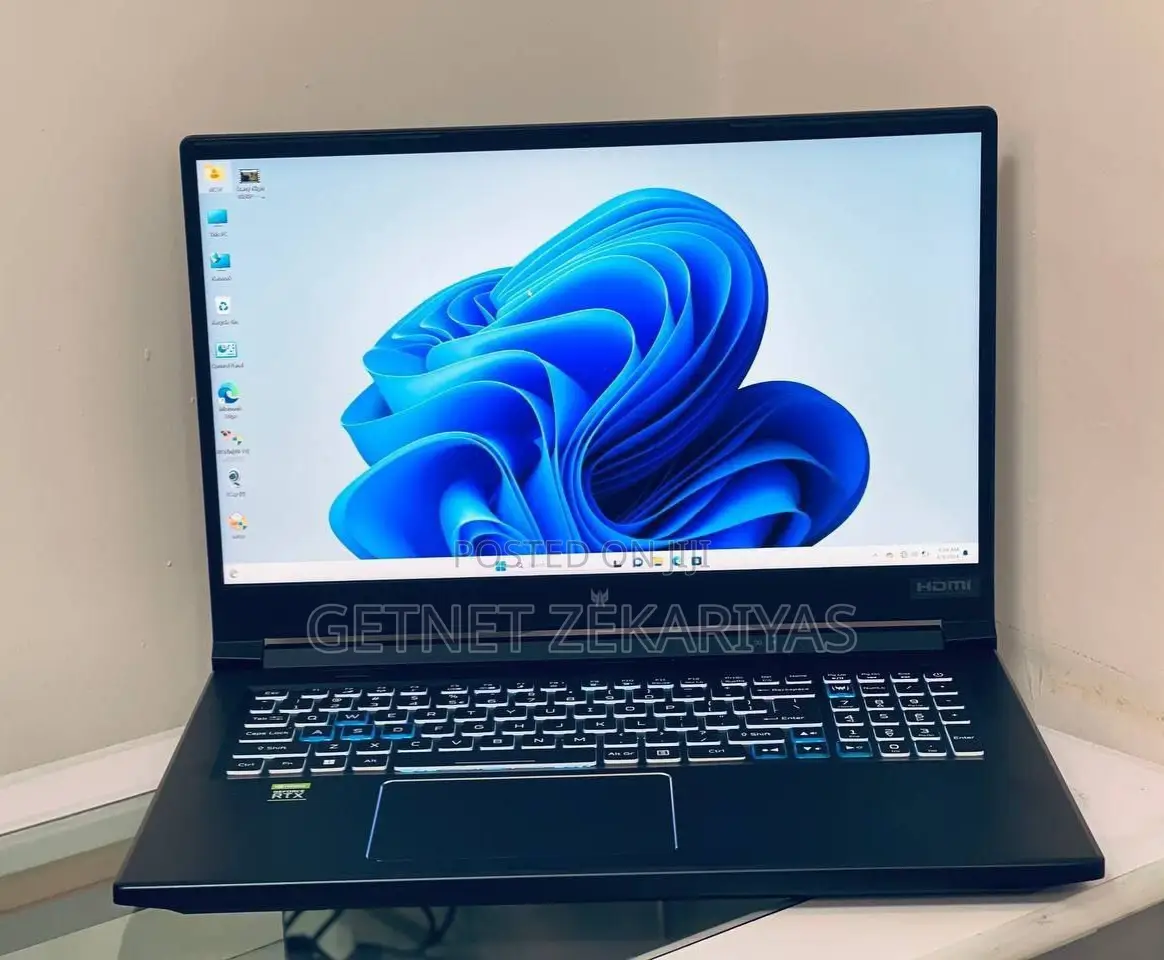New Laptop Acer Predator Helios 300 16GB Intel Core I9 SSD 512GB