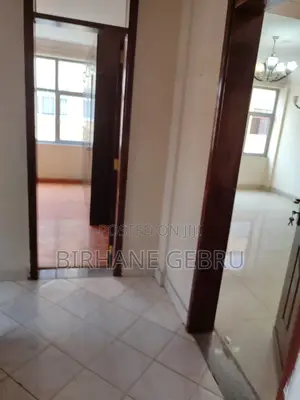 3bdrm Apartment in Apartiment, Bole for rent