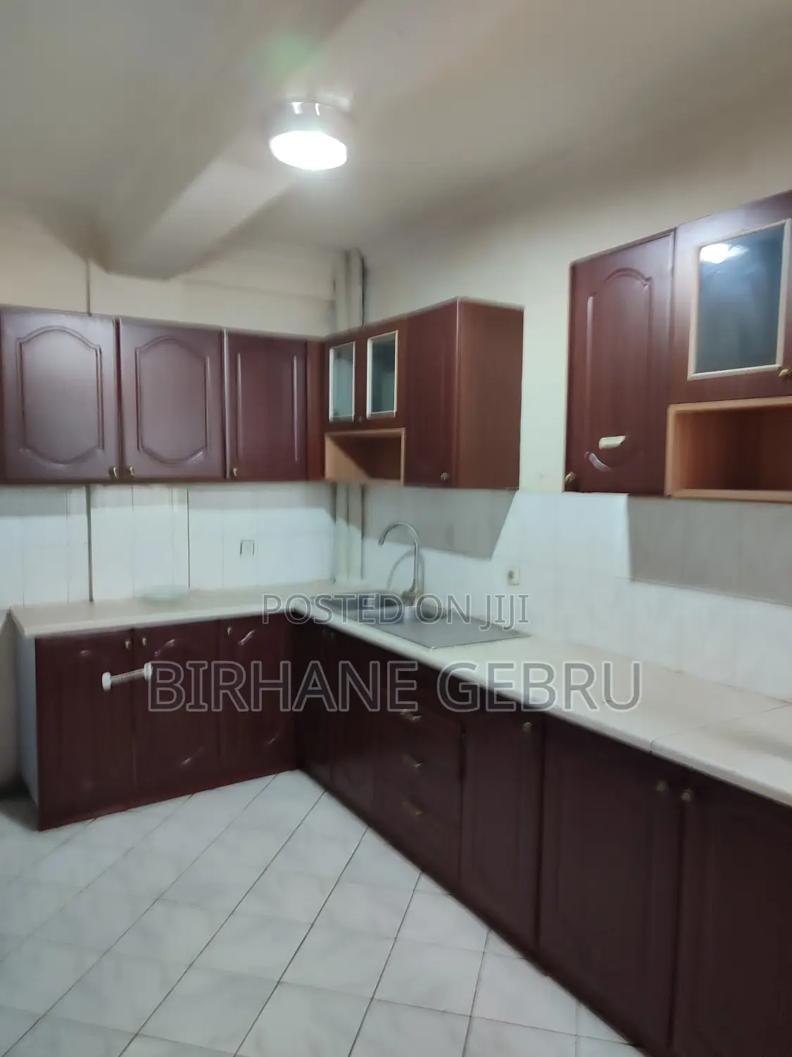 3bdrm Apartment in Apartiment, Bole for rent