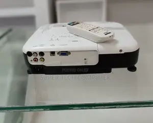 Epson VS210 Projector