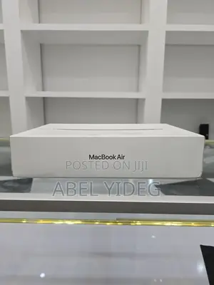 New Laptop Apple MacBook Air 2020 M1 8GB Apple M1 SSD 512GB