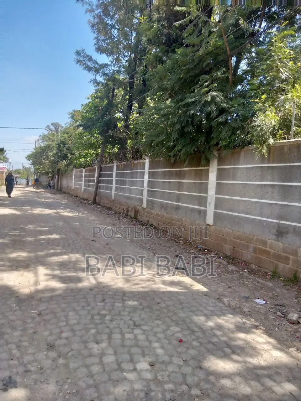 5000M2 Fir Sale Aroun Ayer Tena 5000ካሬ ለሽያጭ የቀረበ አየር ጤና አካባቢ