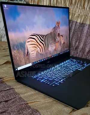 New Laptop Dell XPS 15 16GB Intel Core I7 SSD 512GB