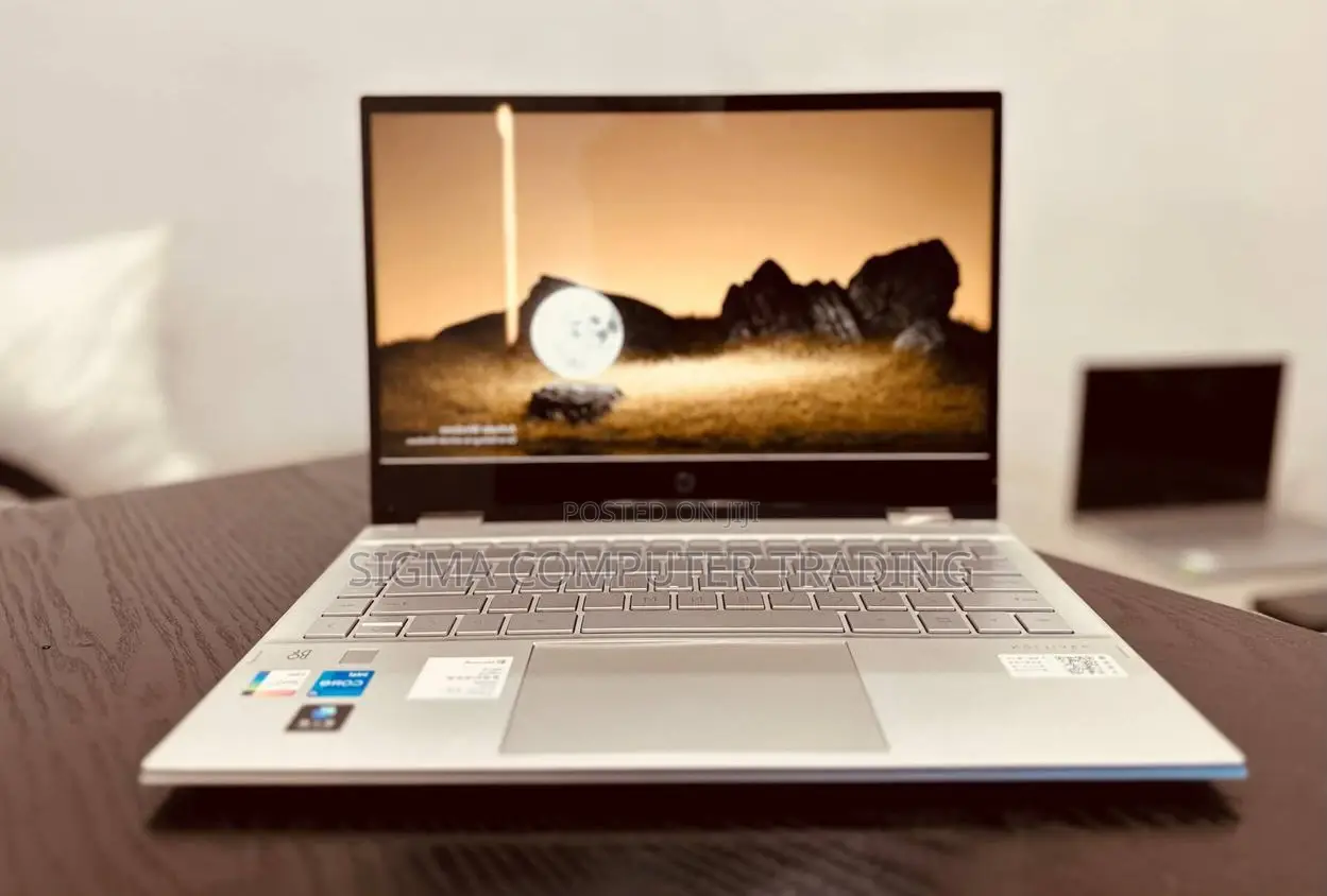 New Laptop HP Pavilion X360 16GB Intel Core i5 SSD 512GB