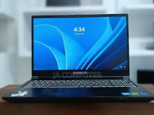 New Laptop Gigabyte AERO 15 16GB Intel Core I7 SSD 512GB