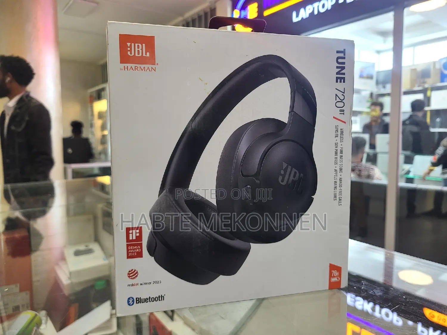 JBL Tune 720