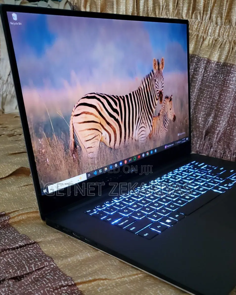 New Laptop Dell XPS 15 16GB Intel Core I7 SSD 512GB