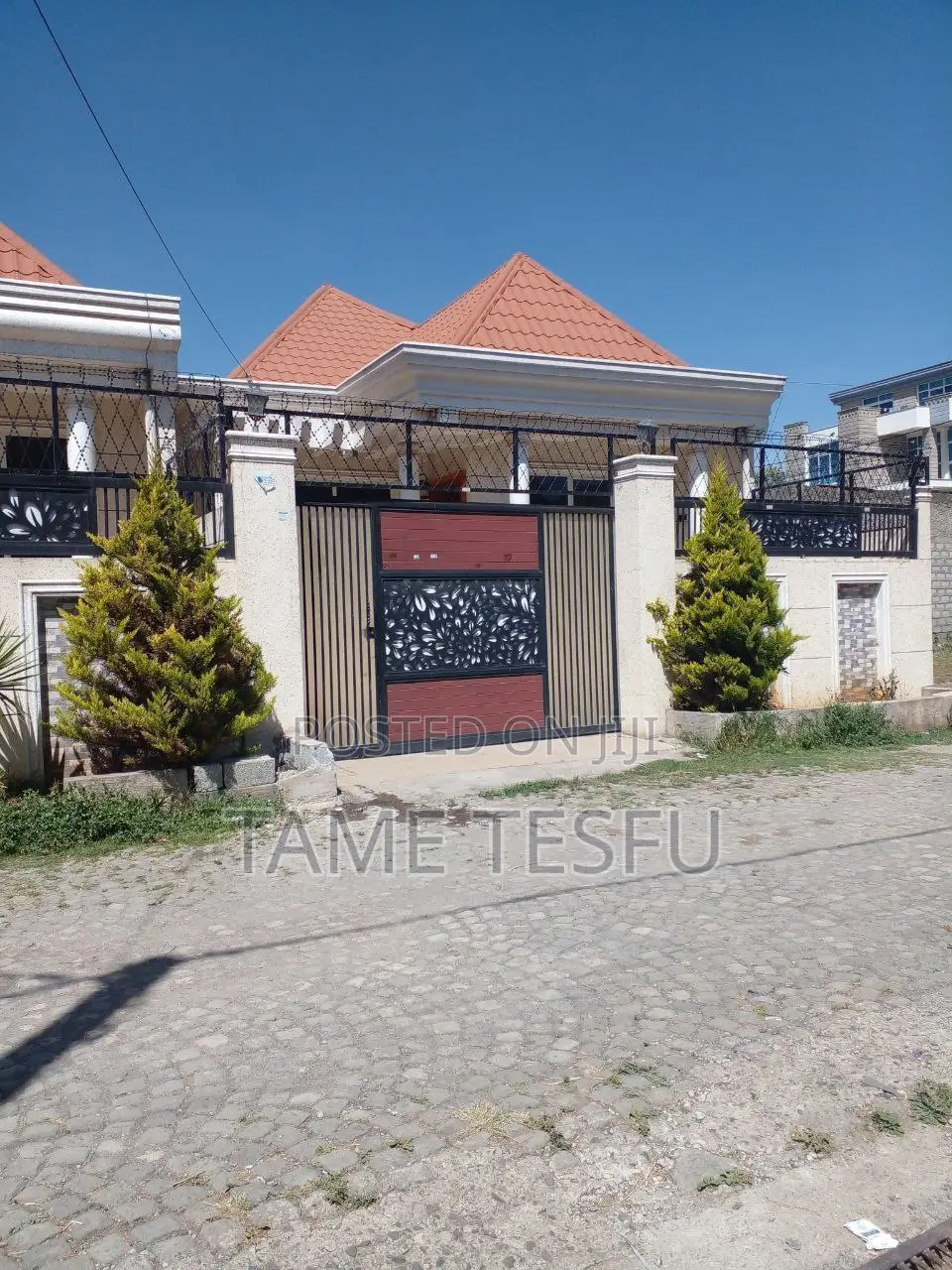 Furnished 3bdrm Villa in Hayat Zone, Bole for sale