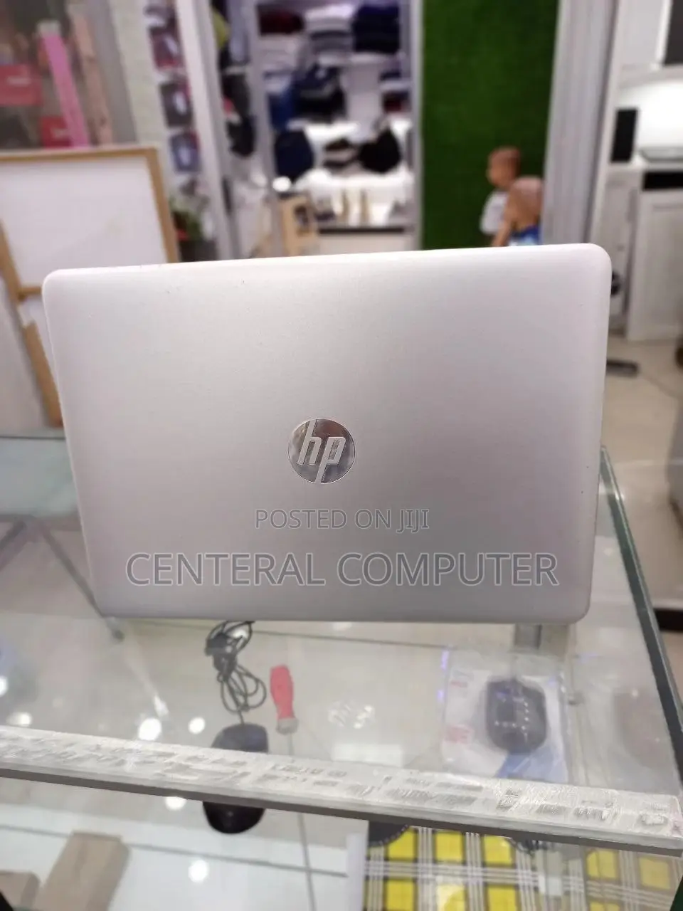New Laptop HP 430 G3 8GB Intel Core i5 SSD 256GB