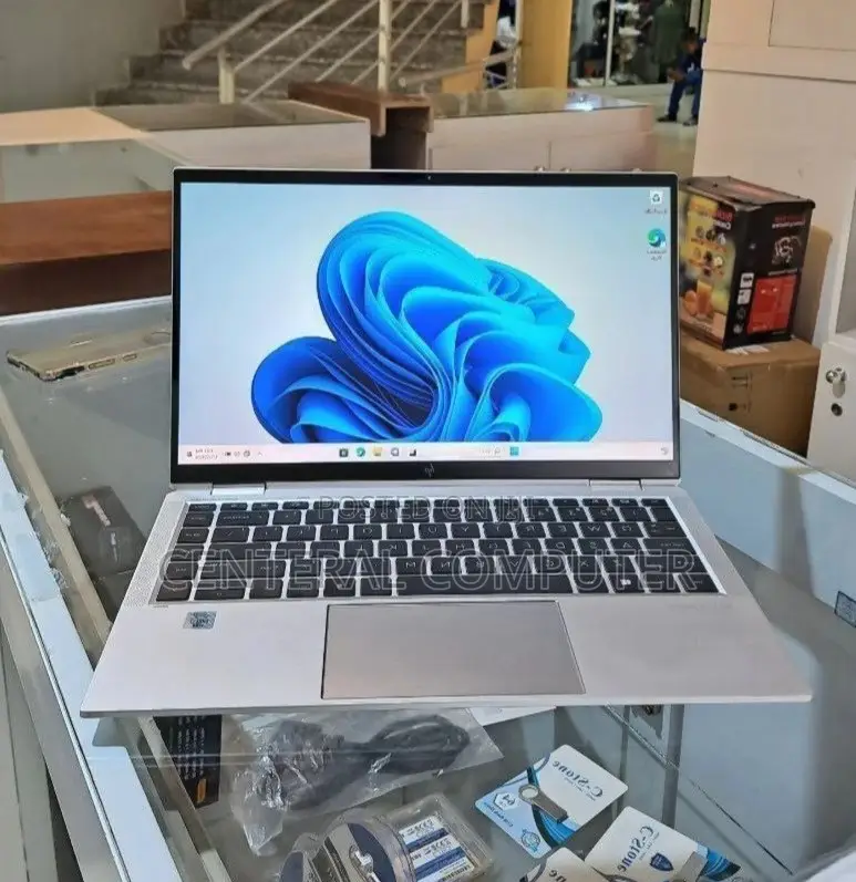 New Laptop HP EliteBook X360 1040 G7 16GB Intel Core I7 SSD 512GB