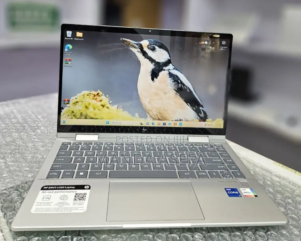 New Laptop HP Envy X360 16GB Intel Core I7 SSD 1T