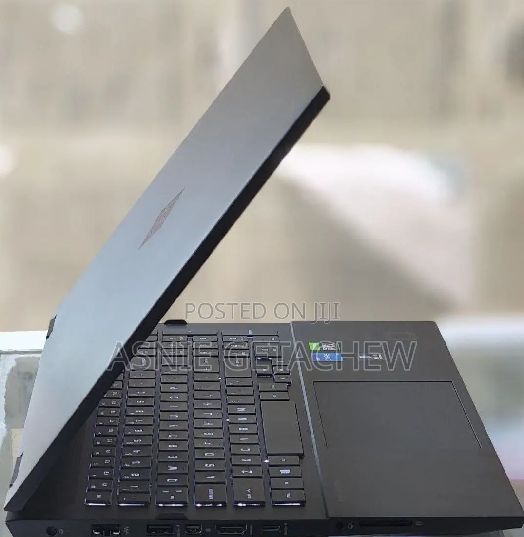 New Laptop HP Omen 15 16GB Intel Core I7 SSD 1T