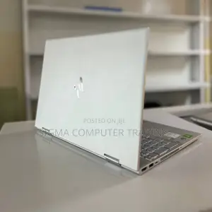 New Laptop HP Envy X360 8GB Intel Core I5 SSD 512GB