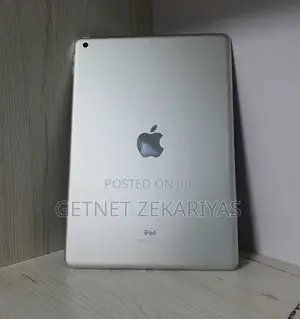 New Apple iPad 10.2 (2021) 64 GB