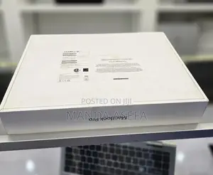 New Laptop Apple MacBook Pro 8GB Apple M2 SSD 512GB