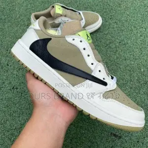 Travis Scott Golf Men's High Quality Luxurious Sneakers