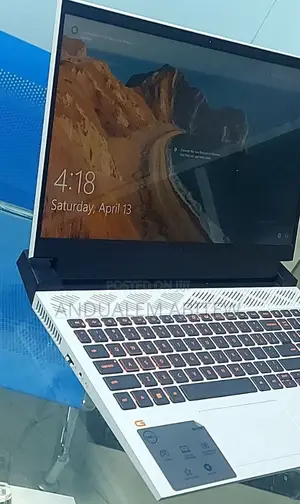 New Laptop Dell G15 5511 16GB AMD Ryzen 7 SSD 512GB