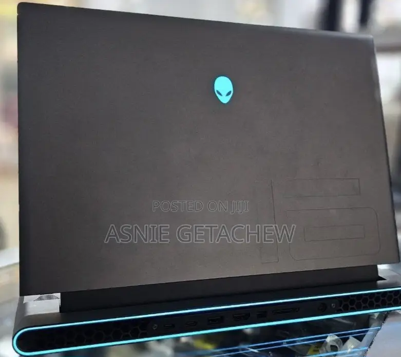 New Laptop Alienware Area-51m 16GB Intel Core I7 SSD 1T