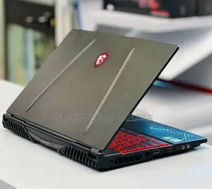 New Laptop MSI GP75 Leopard 16GB Intel Core I7 SSD 512GB