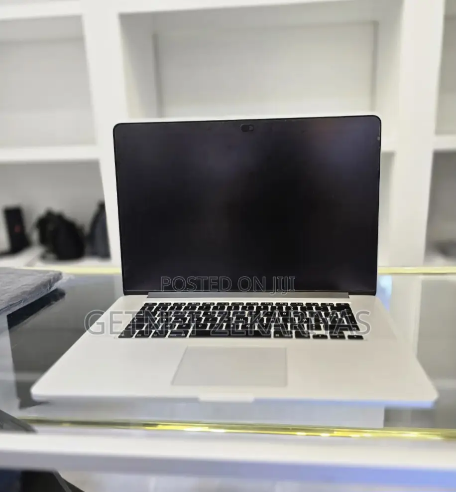 New Laptop Apple MacBook Pro 2015 16GB Intel Core I7 SSD 1T