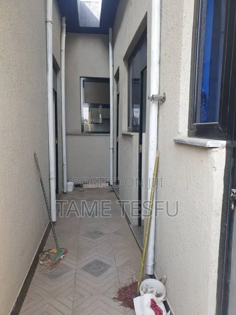 Furnished 3bdrm Villa in Hayat, Bole for sale