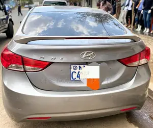 Hyundai Avante 2013 Silver