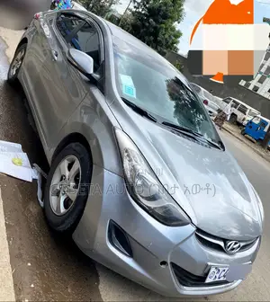 Hyundai Avante 2013 Silver