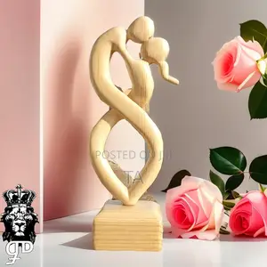 Home Decore Couple Sculpture