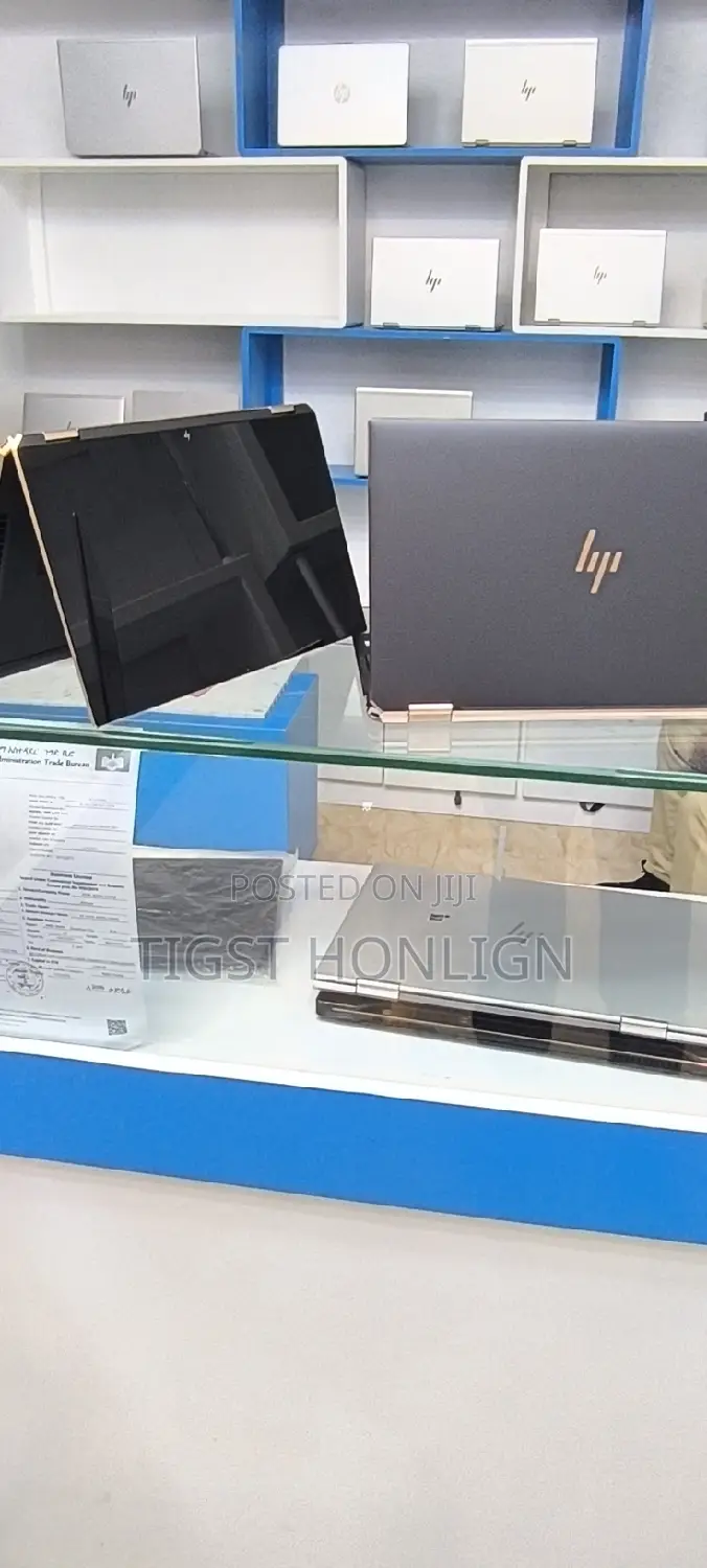 New Laptop HP Spectre 16GB Intel Core I7 SSD 512GB