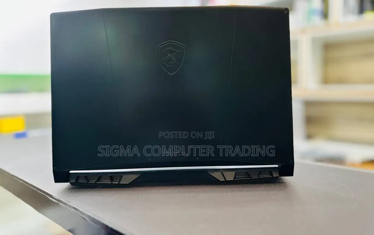New Laptop MSI Katana GF66 16GB Intel Core I7 SSD 512GB