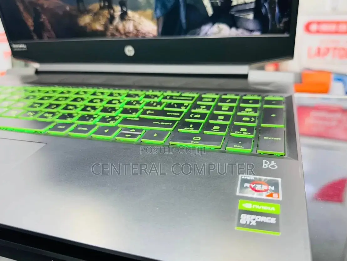 New HP Pavilion Gaming Laptop 15-dk2xxx 16GB AMD Ryzen 5 SSD 512GB