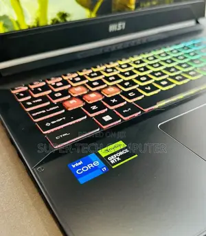 New Laptop MSI Crosshair 15 B12U 16GB Intel Core I7 SSD 512GB