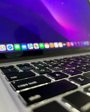 New Laptop Apple MacBook Pro 2015 16GB Intel Core I7 SSD 256GB