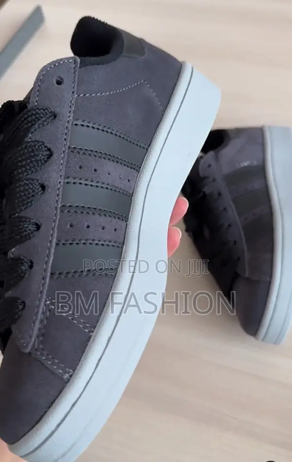 Adidas Campus