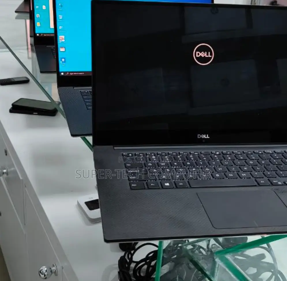 New Laptop Dell Precision 15 3541 16GB Intel Core I7 SSD 512GB