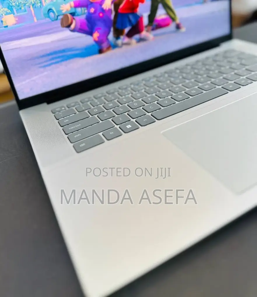New Laptop Dell Inspiron 15 16GB Intel Core I7 SSD 512GB