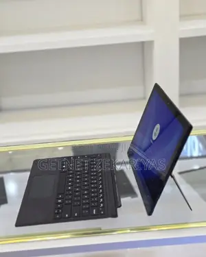 New Laptop Microsoft Surface Pro 7 16GB Intel Core I7 SSD 256GB