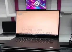 New Laptop Dell Precision 15 7520 16GB Intel Core I7 SSD 512GB