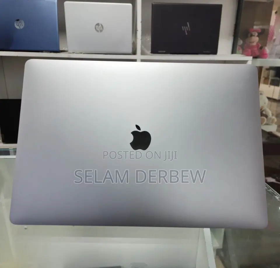 New Laptop Apple MacBook Pro 2018 32GB Intel Core I9 SSD 1T