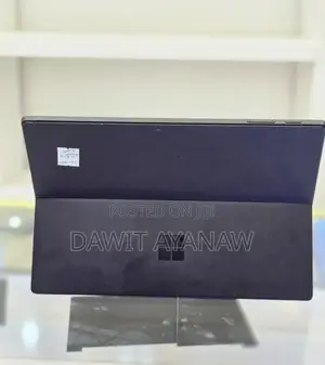 New Laptop Microsoft Surface Pro 7 16GB Intel Core I7 SSD 256GB