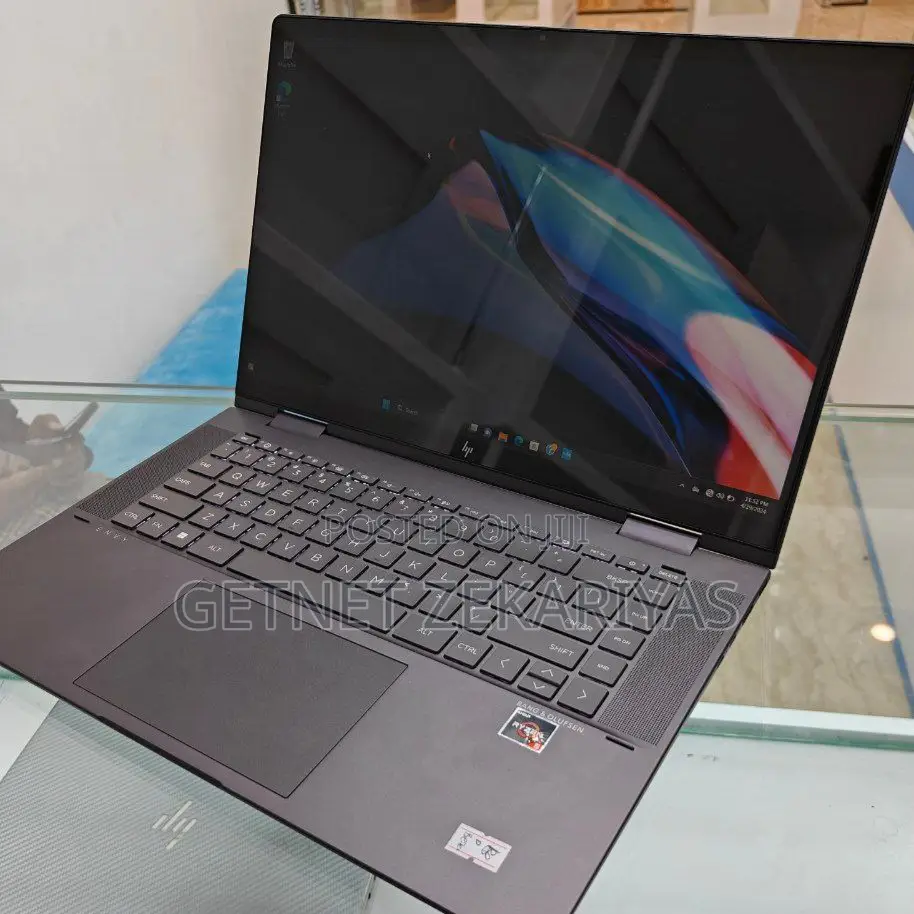 New Laptop HP Envy X360 8GB AMD Ryzen 5 SSD 512GB