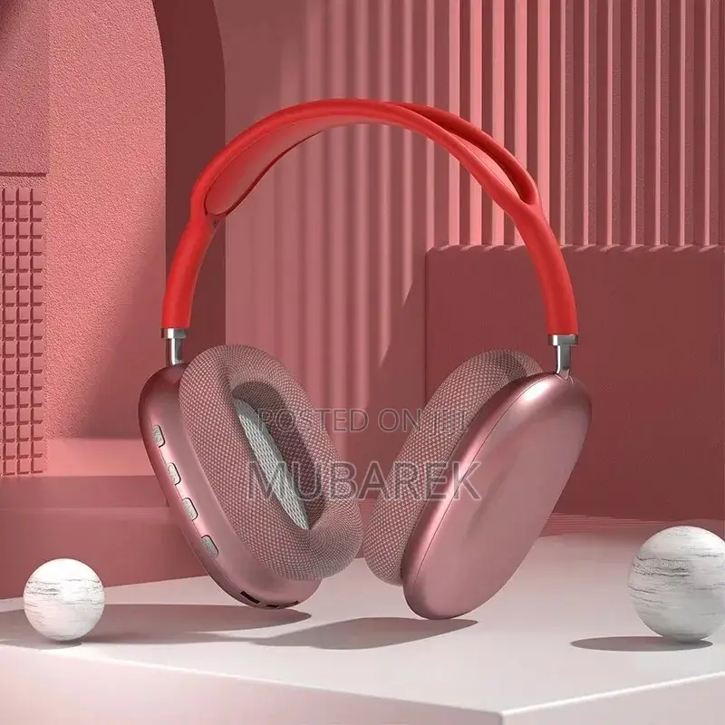 New P9 Headset: Elevate Your Podcasting Experience.