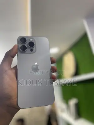 New Apple iPhone 15 Pro Max 256 GB